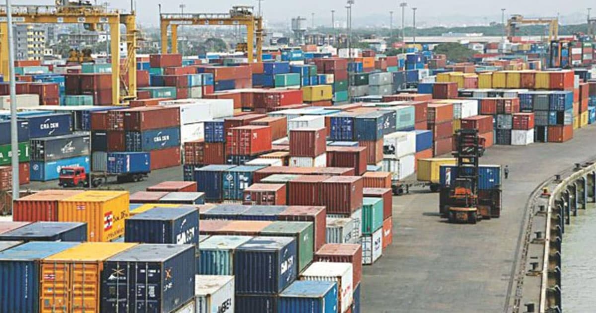 চট্টগ্রাম বন্দরে জাহাজ থেকে জ্বালানি খালাস শুরু