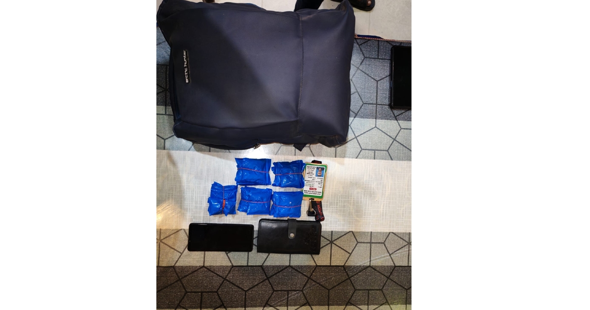 কক্সবাজার এক্সপ্রেসে সাড়ে ১৪ লাখ টাকার ইয়াবা, স্টুয়ার্ড গ্রেপ্তার