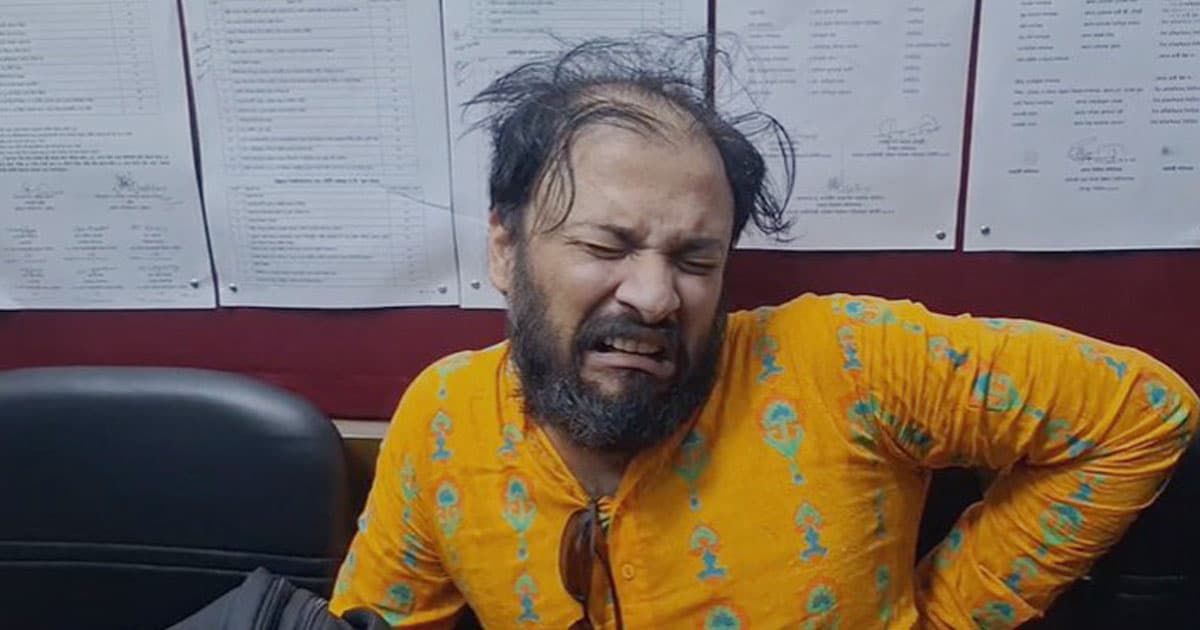 চবিতে হেনস্তার শিকার ভর্তি পরীক্ষার দায়িত্বে থাকা শিক্ষক