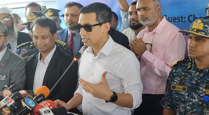 ২০৩০ সালের মধ্যে বন্দরের সক্ষমতা চার-পাঁচগুণ বাড়ানোর লক্ষ্য: এনসিটি, লালদিয়া ও বে টার্মিনালের অপারেটর নিয়োগ এবছরেই